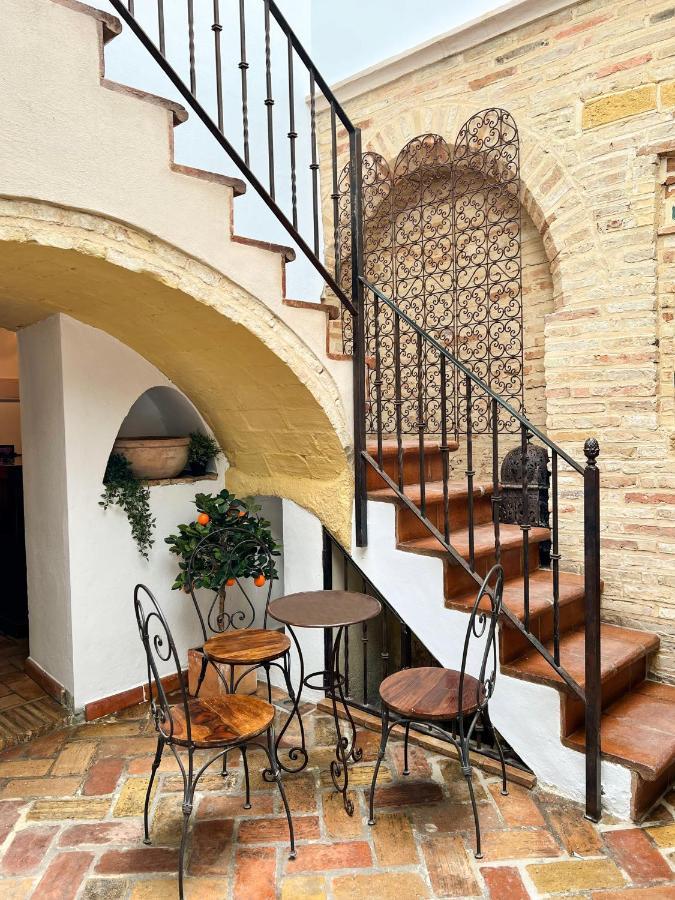 Hostal Servilia Кармона Екстериор снимка