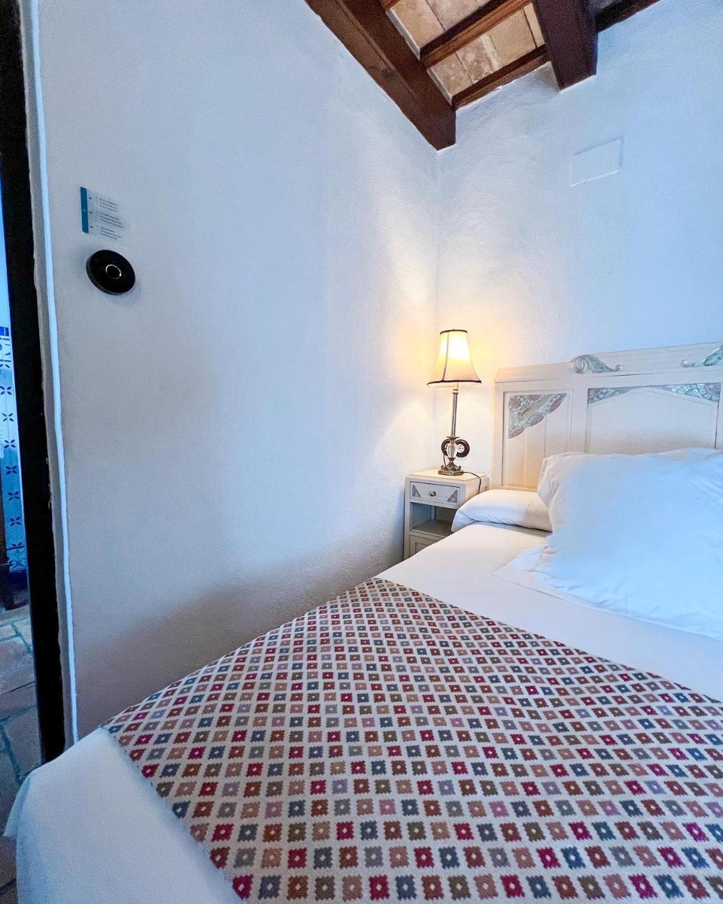 Hostal Servilia Кармона Екстериор снимка